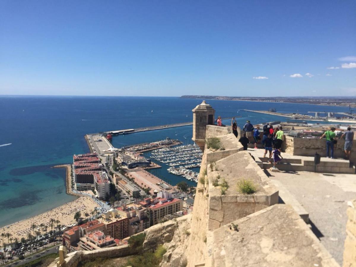 Apartamento Centrico Castillo S. Barbara لقنت المظهر الخارجي الصورة
